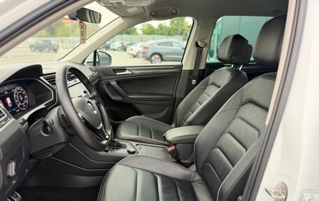 Volkswagen Tiguan II, 2018 год, 2 550 000 рублей, 36 фотография