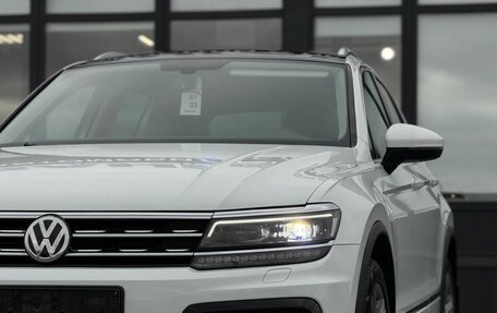 Volkswagen Tiguan II, 2018 год, 2 550 000 рублей, 38 фотография