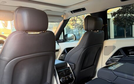 Land Rover Range Rover IV рестайлинг, 2022 год, 13 930 000 рублей, 11 фотография