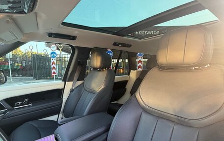 Land Rover Range Rover IV рестайлинг, 2022 год, 13 930 000 рублей, 16 фотография