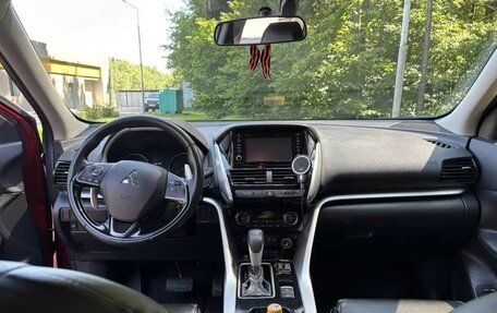 Mitsubishi Eclipse Cross, 2021 год, 2 550 000 рублей, 8 фотография