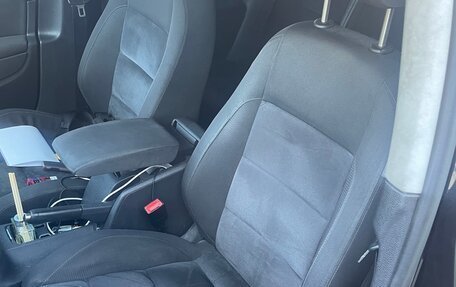 Volkswagen Golf VI, 2010 год, 800 000 рублей, 7 фотография