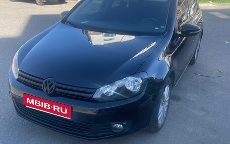 Volkswagen Golf VI, 2010 год, 800 000 рублей, 2 фотография