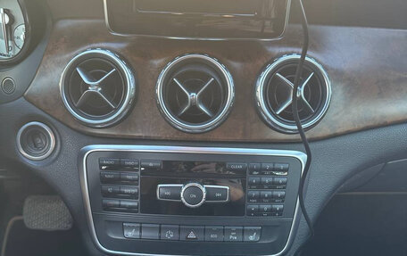 Mercedes-Benz GLA, 2014 год, 1 550 000 рублей, 13 фотография