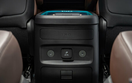Hyundai Staria, 2026 год, 7 290 000 рублей, 31 фотография