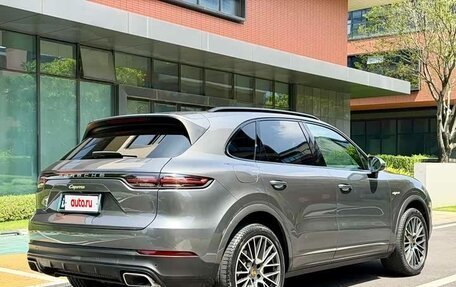 Porsche Cayenne III, 2022 год, 5 860 633 рублей, 6 фотография