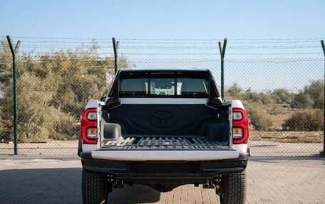 Toyota Hilux VIII, 2026 год, 5 955 500 рублей, 6 фотография