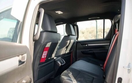 Toyota Hilux VIII, 2026 год, 5 955 500 рублей, 8 фотография