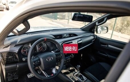 Toyota Hilux VIII, 2026 год, 5 955 500 рублей, 11 фотография