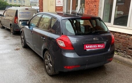 KIA cee'd I рестайлинг, 2011 год, 590 000 рублей, 3 фотография