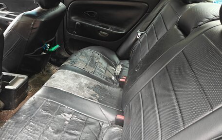 Mitsubishi Carisma I, 2002 год, 90 000 рублей, 2 фотография