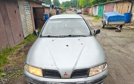 Mitsubishi Carisma I, 2002 год, 90 000 рублей, 15 фотография