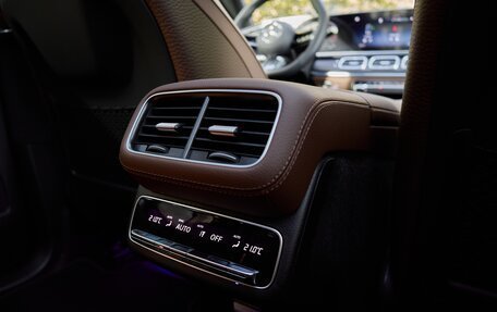 Mercedes-Benz GLS, 2026 год, 16 100 000 рублей, 24 фотография