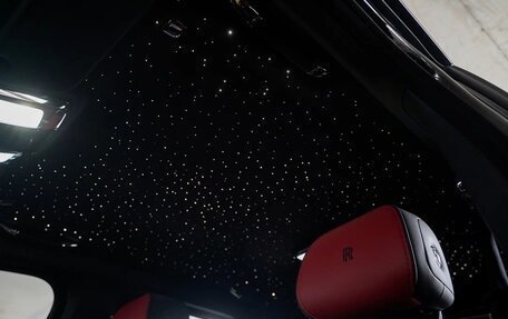 Rolls-Royce Cullinan, 2021 год, 35 000 000 рублей, 28 фотография