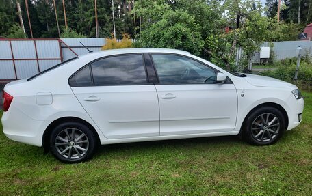 Skoda Rapid I, 2015 год, 1 050 000 рублей, 10 фотография