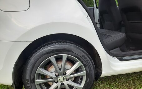 Skoda Rapid I, 2015 год, 1 050 000 рублей, 25 фотография