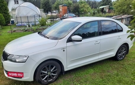 Skoda Rapid I, 2015 год, 1 050 000 рублей, 39 фотография