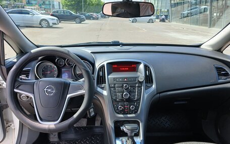 Opel Astra J, 2014 год, 650 000 рублей, 12 фотография