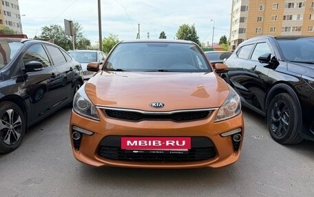 KIA Rio IV, 2017 год, 1 450 000 рублей, 2 фотография