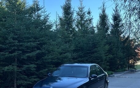 BMW 5 серия, 2002 год, 1 410 000 рублей, 4 фотография