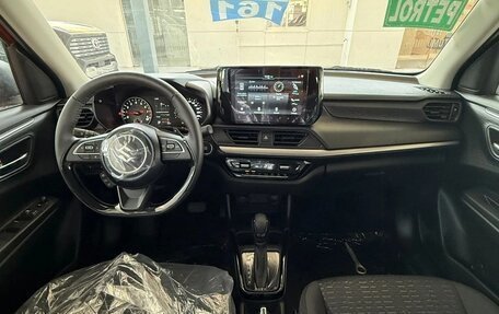 Suzuki Swift, 2026 год, 1 650 000 рублей, 10 фотография