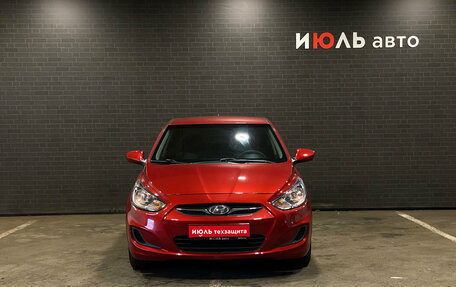Hyundai Solaris II рестайлинг, 2014 год, 890 000 рублей, 2 фотография