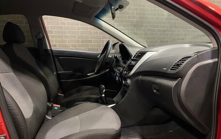 Hyundai Solaris II рестайлинг, 2014 год, 890 000 рублей, 10 фотография