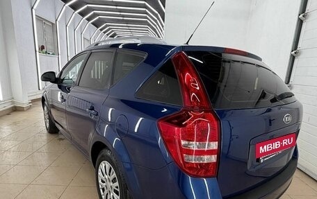 KIA cee'd I рестайлинг, 2008 год, 589 000 рублей, 8 фотография