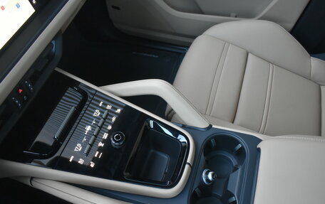 Porsche Cayenne III, 2026 год, 20 600 000 рублей, 13 фотография