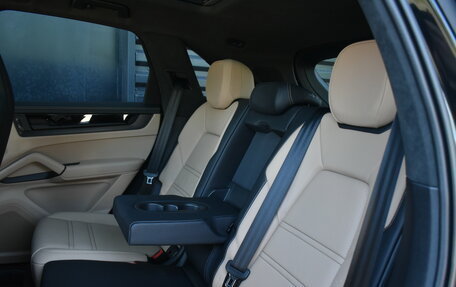 Porsche Cayenne III, 2026 год, 20 600 000 рублей, 30 фотография