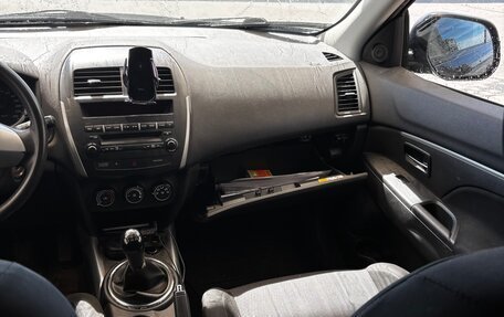 Mitsubishi ASX I рестайлинг, 2012 год, 900 000 рублей, 9 фотография