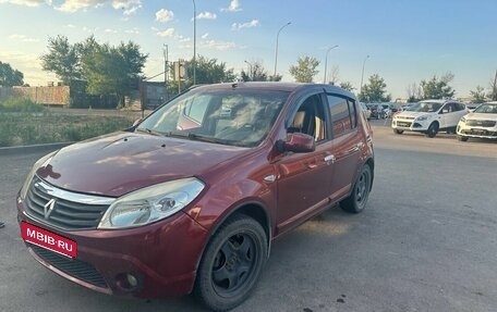 Renault Sandero I, 2012 год, 499 000 рублей, 1 фотография