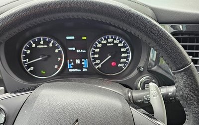 Mitsubishi Outlander III рестайлинг 3, 2018 год, 3 300 000 рублей, 1 фотография