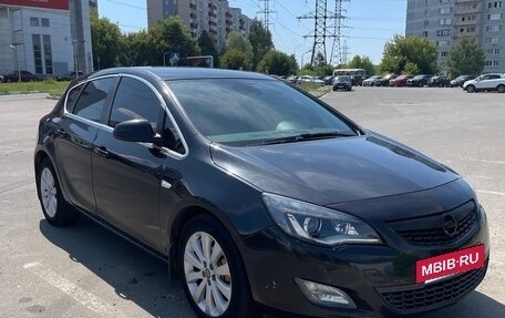 Opel Astra J, 2010 год, 600 000 рублей, 7 фотография