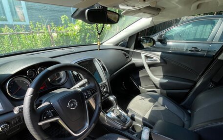 Opel Astra J, 2010 год, 600 000 рублей, 21 фотография