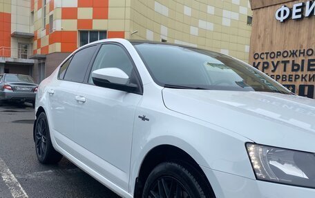 Skoda Octavia, 2019 год, 1 850 000 рублей, 8 фотография