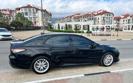 Toyota Camry, 2019 год, 2 990 000 рублей, 3 фотография