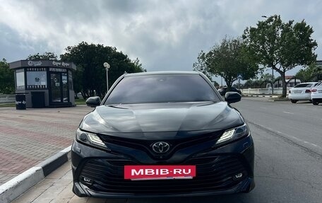 Toyota Camry, 2019 год, 2 990 000 рублей, 2 фотография