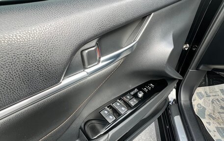 Toyota Camry, 2019 год, 2 990 000 рублей, 11 фотография