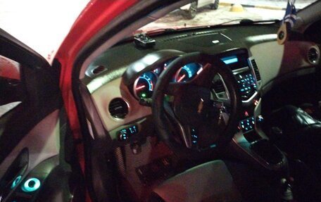 Chevrolet Cruze II, 2009 год, 650 000 рублей, 2 фотография