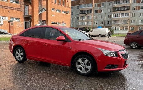 Chevrolet Cruze II, 2009 год, 650 000 рублей, 6 фотография