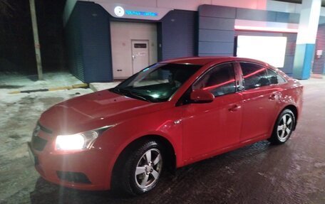 Chevrolet Cruze II, 2009 год, 650 000 рублей, 8 фотография