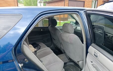 Toyota Vista V30, 2000 год, 565 000 рублей, 2 фотография