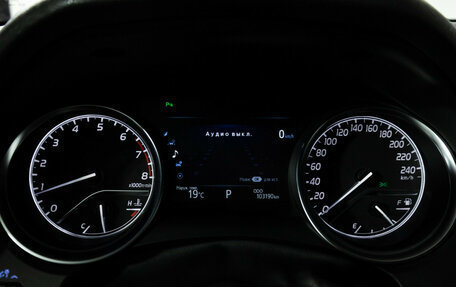 Toyota Camry, 2018 год, 2 390 000 рублей, 13 фотография