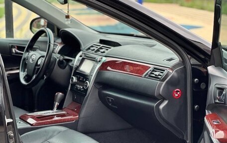 Toyota Camry, 2014 год, 1 250 000 рублей, 26 фотография