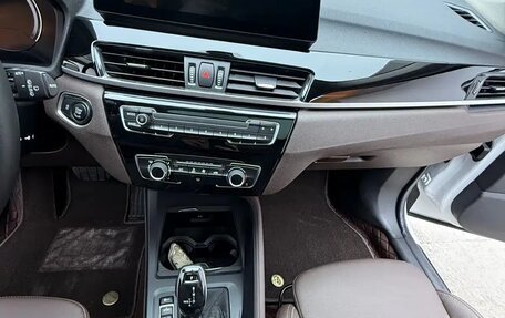 BMW X1, 2022 год, 2 200 000 рублей, 8 фотография