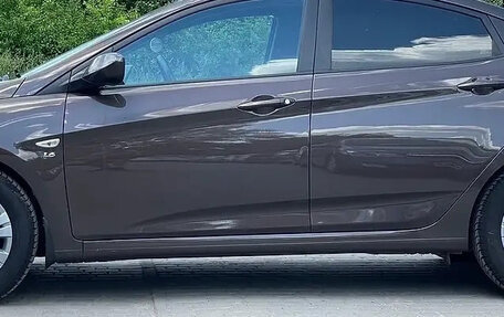 Hyundai Solaris II рестайлинг, 2016 год, 950 000 рублей, 2 фотография