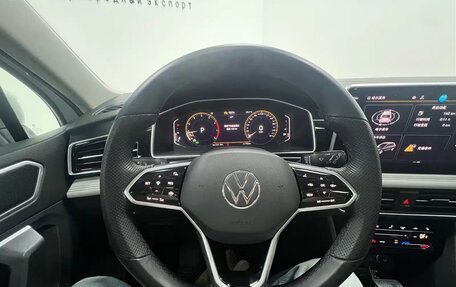 Volkswagen Tiguan II, 2023 год, 2 550 000 рублей, 19 фотография