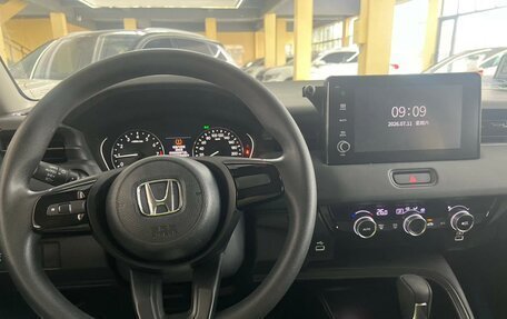Honda Vezel, 2023 год, 1 781 000 рублей, 4 фотография