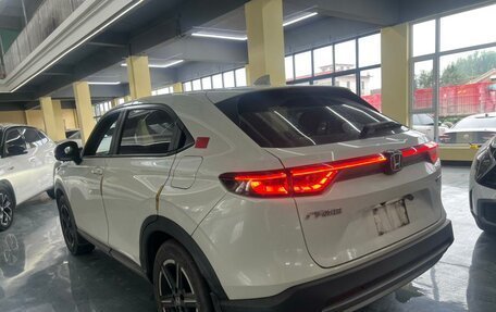 Honda Vezel, 2023 год, 1 781 000 рублей, 8 фотография